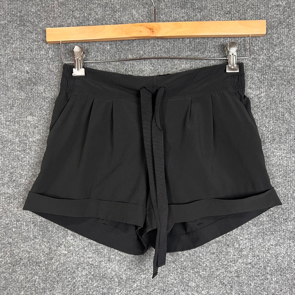 Lululemon Shorts Women 4 Black Excellent Drawstring Cuffed